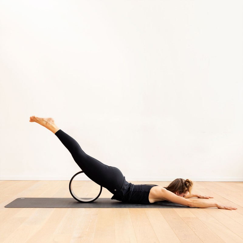 Jógakör nyújtáshoz és egyensúlyozáshoz