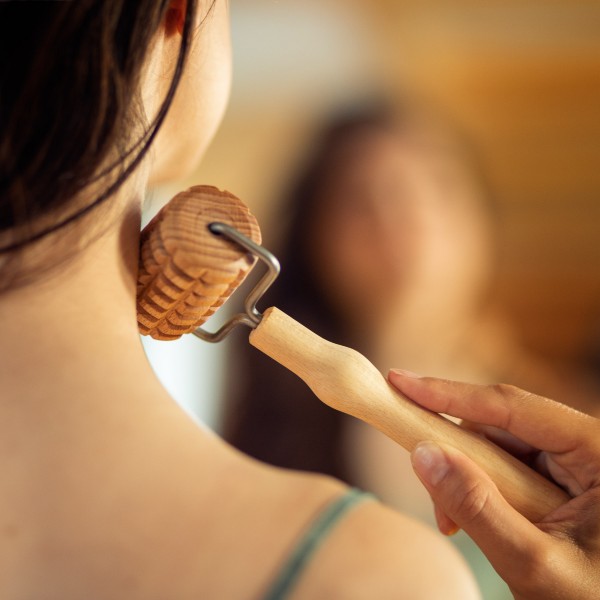 Fa görgőkészlet arcfiatalításhoz