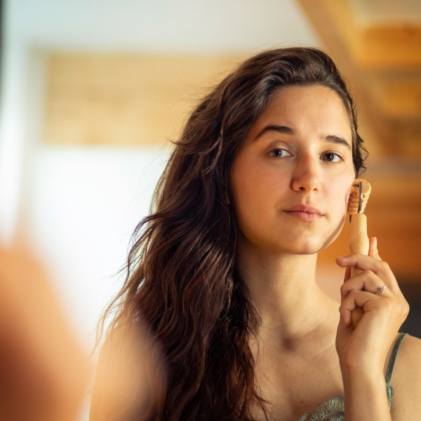 Fa görgőkészlet arcfiatalításhoz