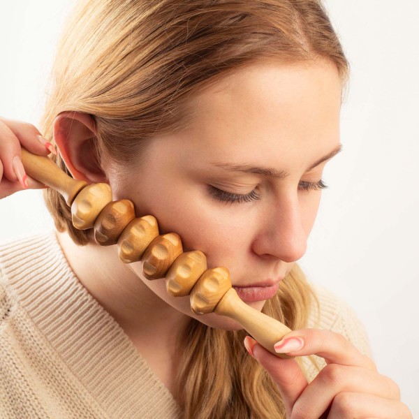 Arcmasszírozó - lapos