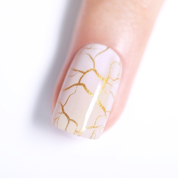 UR04 UR SUGAR Crackle Gél lakk