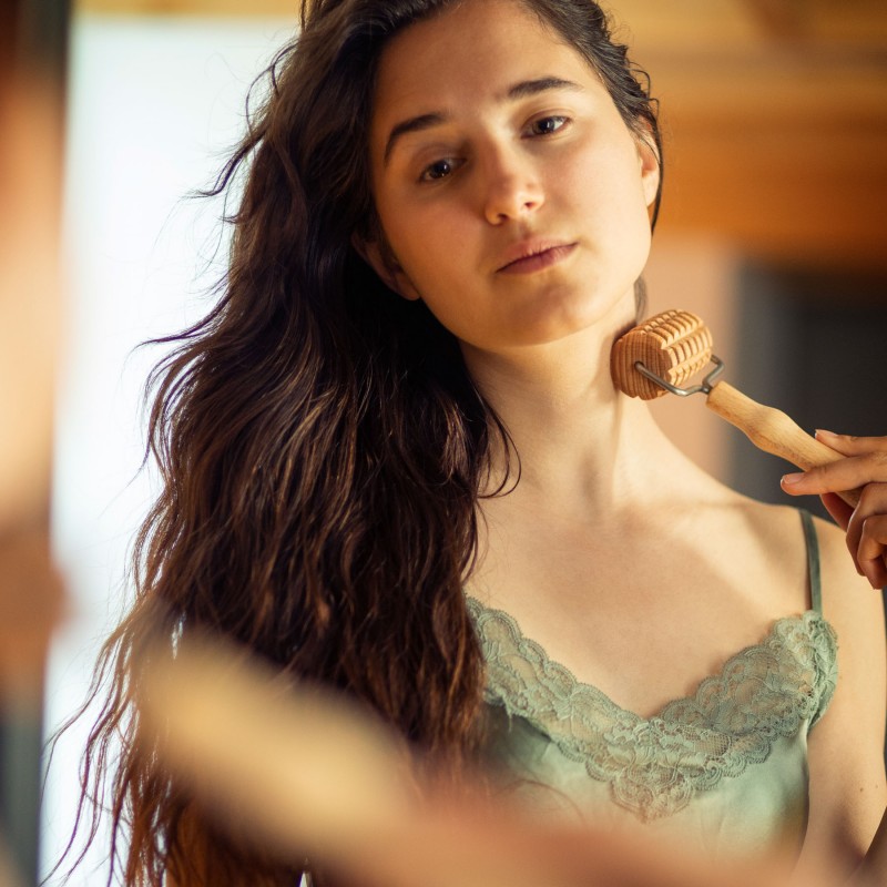 Fa görgőkészlet arcfiatalításhoz